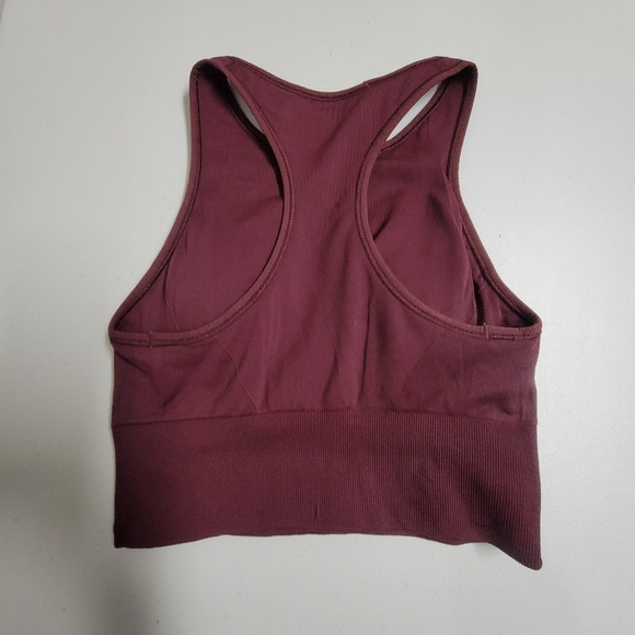Lululemon Ebb To Train Bra Size 4. - Picture 10 of 11